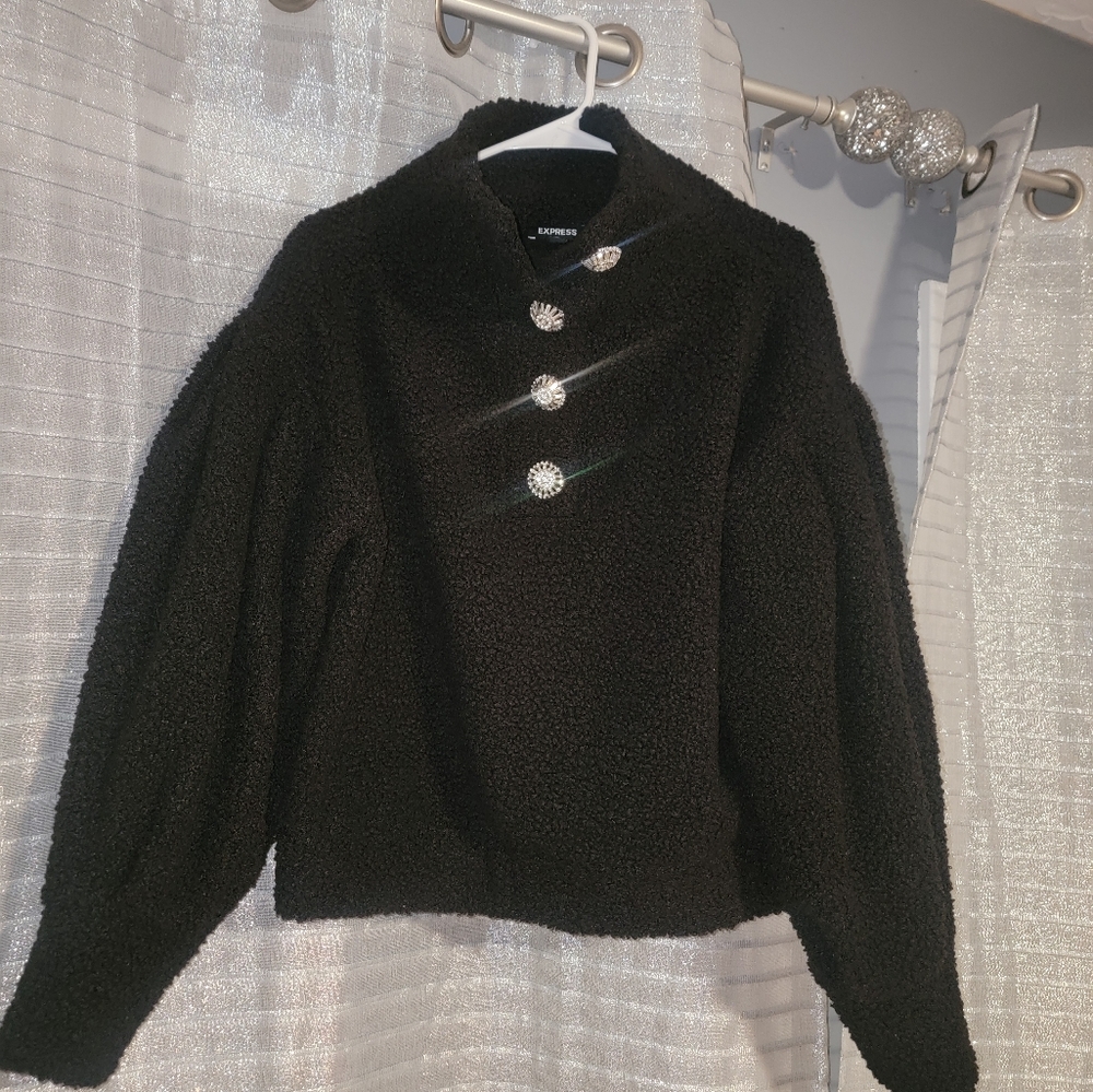 Express cozy jewel button black sherpa pullover XS puff sleeve